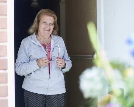 Zet je buur in de bloemetjes op Dag van de buren 